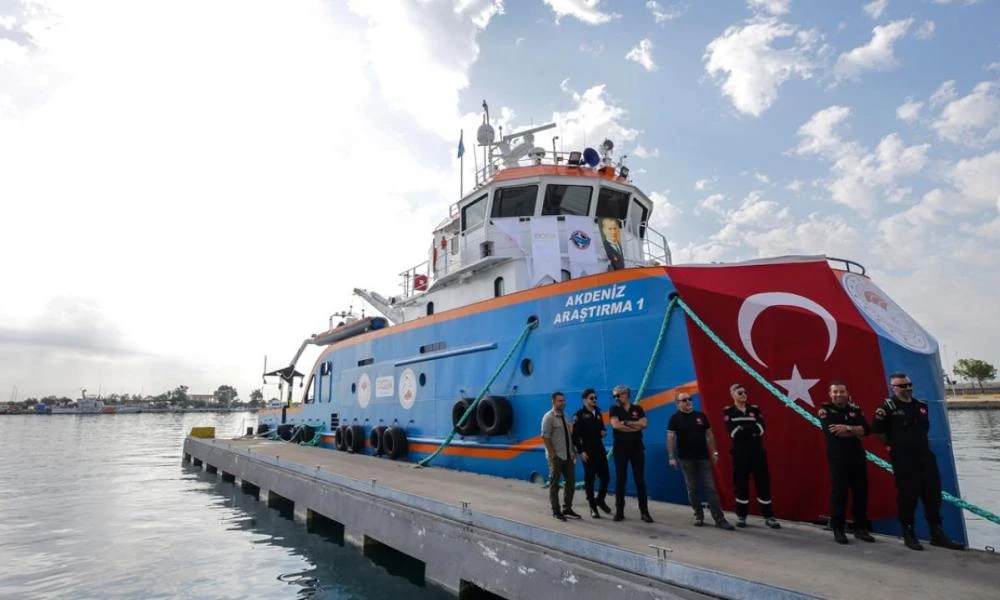 ΕΚΤΑΚΤΟ-Ξεκίνησε προκλήσεις ο Ερντογάν; Το τουρκικό ερευνητικό 'AKDENIZ ARASTIRMA1' πλέει ανάμεσα σε Ρόδο και Κύπρο